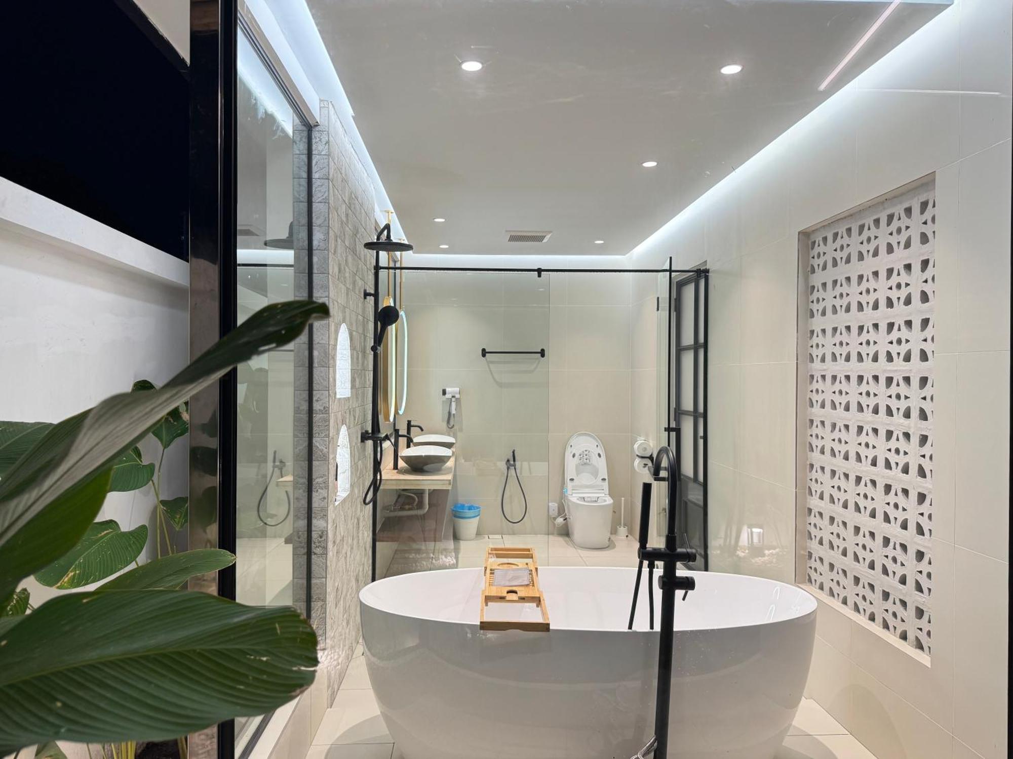 Villa Paapa & Maama Luxurious Private Pool Johor Bahru