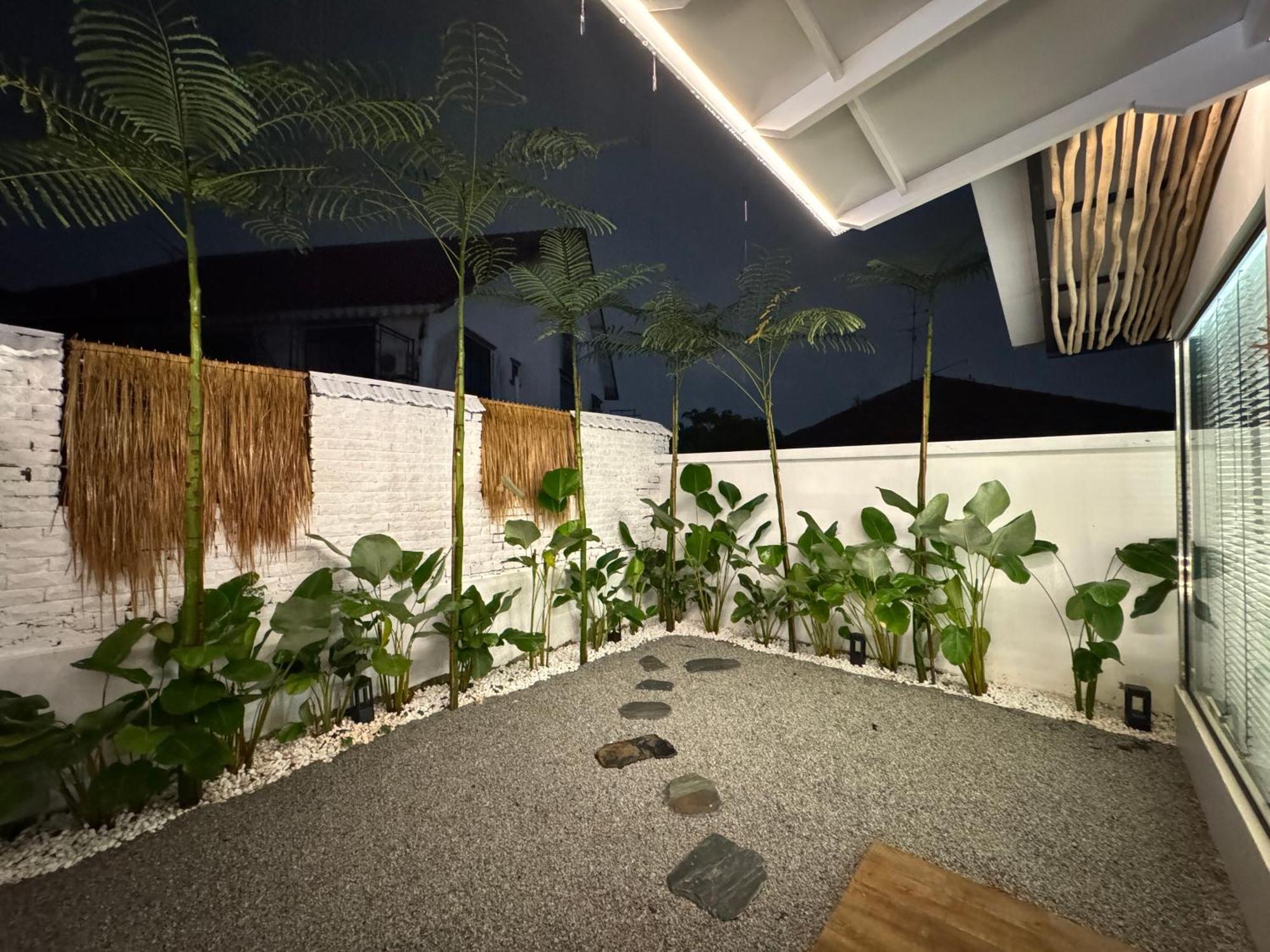 Paapa & Maama Luxurious Private Pool *