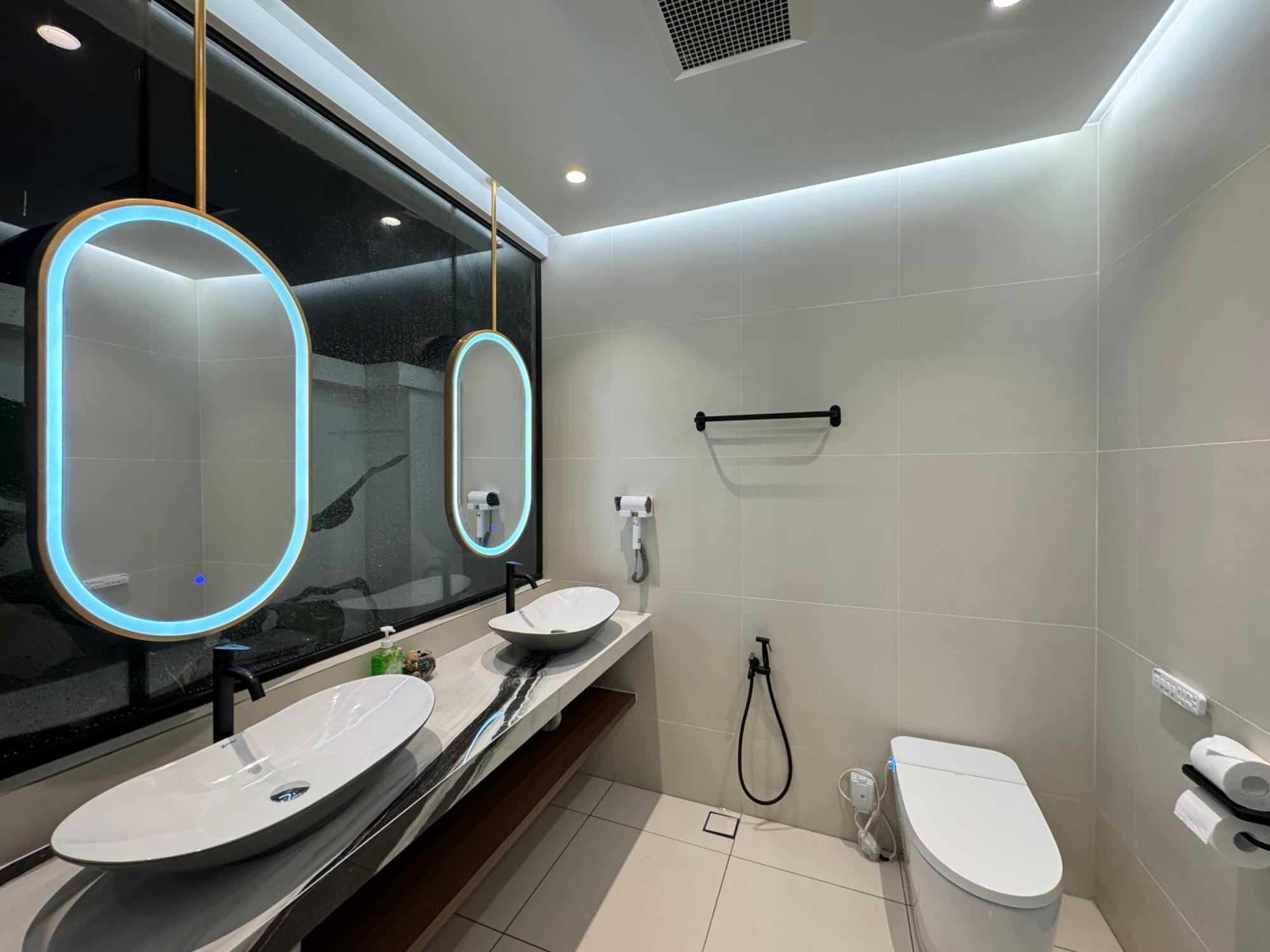 Paapa & Maama Luxurious Private Pool Villa Johor Bahru