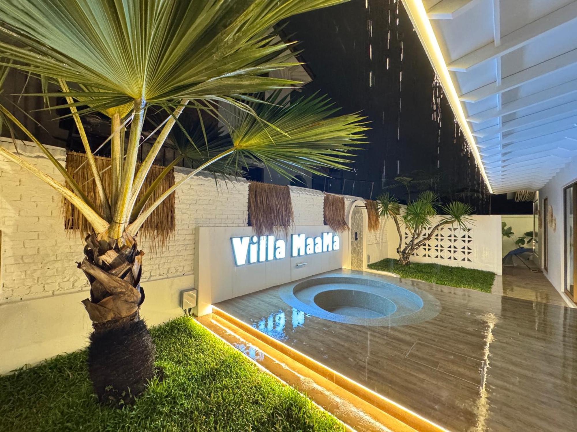 Paapa & Maama Luxurious Private Pool Villa *